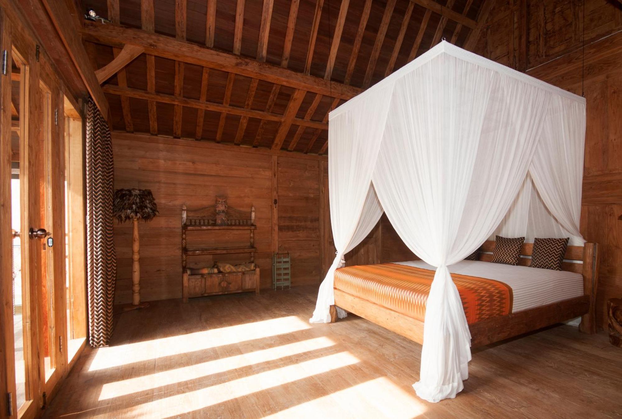 Double Room Mountain View